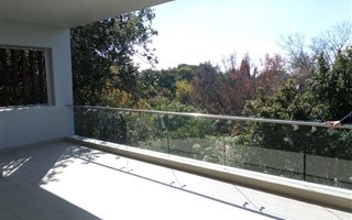 3 Bedroom Apartment in Hyde Park