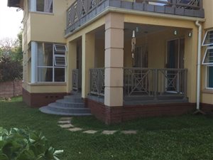 3 Bedroom House in Amanzimtoti