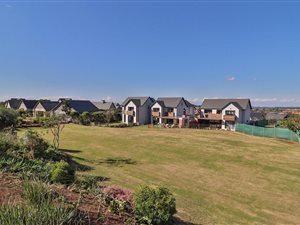 4 Bed Duplex in Cotswold Downs Estate
