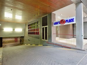 39 m² Office Space in Johannesburg Central