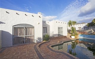 3 Bedroom House in Sunnydale