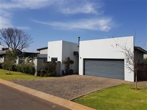 3 Bed House in Midstream Ridge Estate