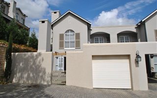 3 Bedroom House in Nooitgedacht Estate