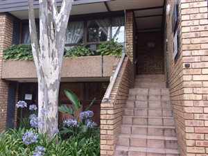 108 m² Office Space in Garsfontein