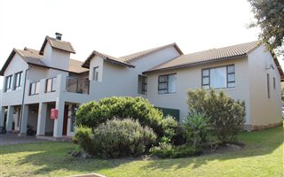 3 Bedroom Duplex in Mossel Bay