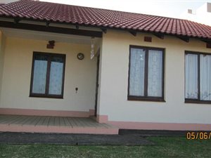 2 Bed Apartment in Leisure Bay