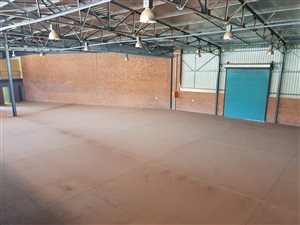 1057 m² Commercial space in Wychwood