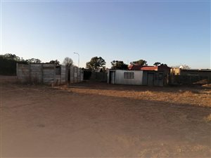 1017 m² Land available in Meyerton Park