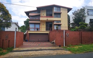 5 Bedroom House in Mobeni