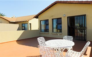 3 Bedroom Apartment in Linksfield Ridge