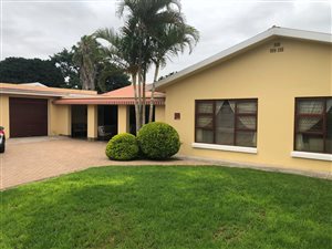 10 Bed House in Kirkwood