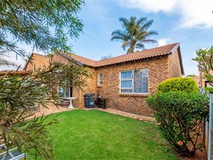 2 Bed Townhouse in Wilgeheuwel