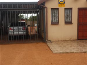 2 Bed House in Soshanguve