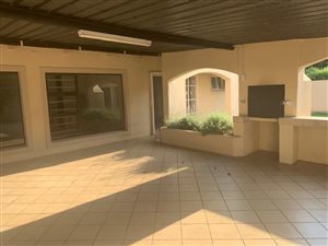 3 Bed House in Riviera