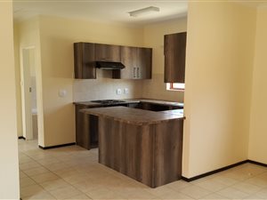 2 Bed Apartment in Randpark Ridge