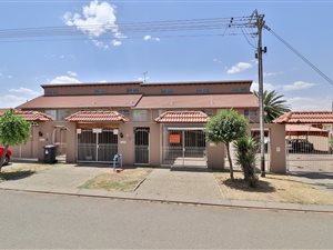 2 Bed Townhouse in Roseacre