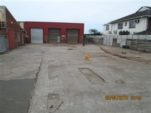 350 m² Industrial space in Alton