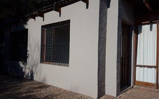 1 Bedroom Garden Cottage in Northcliff