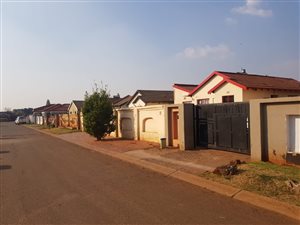 4 Bed House in Dawnpark