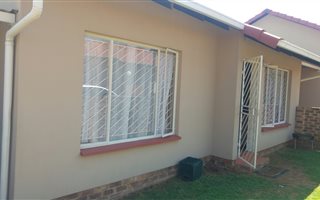 2 Bedroom Apartment in Ormonde