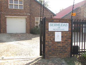 3 Bed Townhouse in Kibler Park