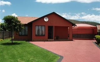 3 Bedroom House in Tlhabane