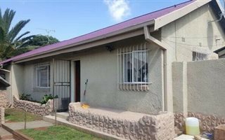 3 Bedroom House in Wannenburghoogte