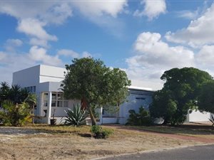 3 Bed House in Van Riebeeckstrand