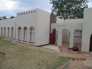 3 Bed House in Waldrift