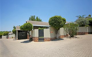2 Bedroom Townhouse in Sonneglans