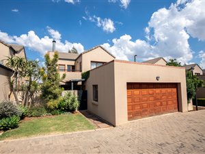 3 Bed House in Boardwalk Villas
