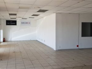 273 m² Retail Space in Colbyn