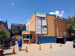 86 m² Office Space in Glenanda