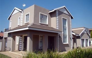 3 Bedroom House in Tijger Valley and surrounds