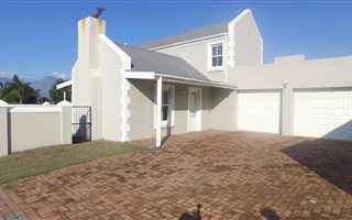 3 Bedroom House in Northern Paarl