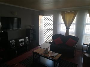 7 Bed House in Strandfontein