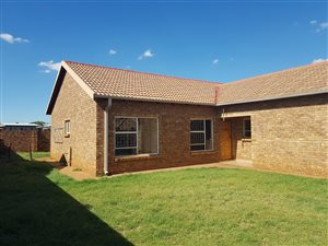 3 Bed Simplex in Theresa Park
