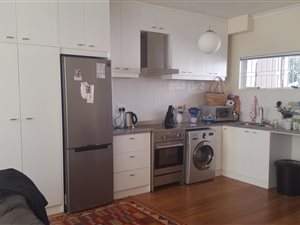 2 Bedroom Apartment in Claremont Upper