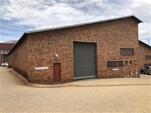 360 m² Industrial space in Roodepoort Central