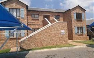 2 Bedroom Townhouse in Southcrest