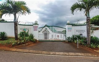 3 Bedroom Duplex in Sunningdale