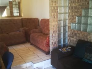 2 Bed House in Caneside
