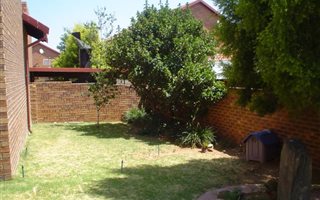 2 Bedroom House in The Reeds