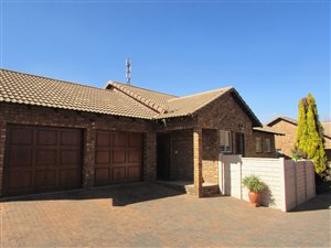 3 Bed Simplex in Albemarle