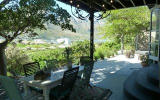 6 Bedroom House in Hout Bay and surrounds