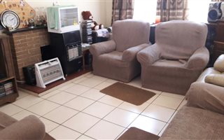 3 Bedroom House in Vanderbijlpark SE