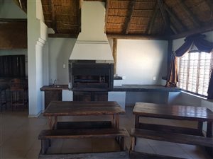 800 m² Commercial space in Secunda