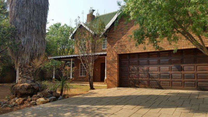 3 Bed House To Rent In Centurion Golf Estate Rr2407864