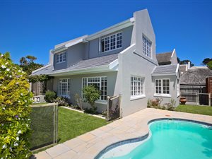 5 Bedroom House in Tokai