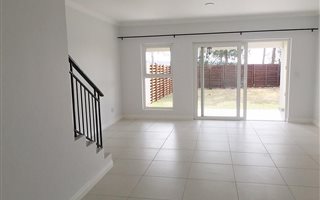 3 Bedroom Apartment in Bryanston West